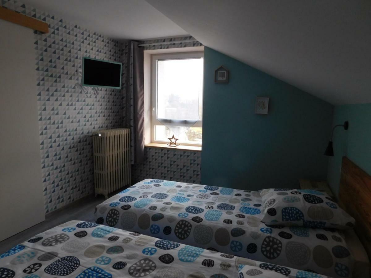 Monts Et Reves Bed & Breakfast Ramonchamp Eksteriør bilde