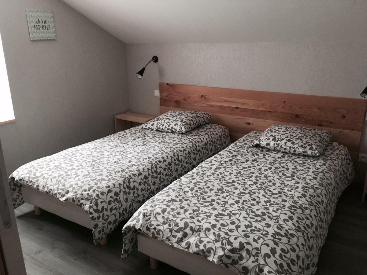 Monts Et Reves Bed & Breakfast Ramonchamp Eksteriør bilde