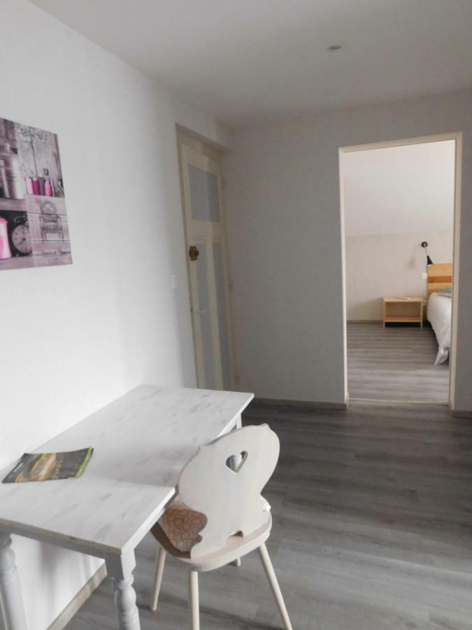 Monts Et Reves Bed & Breakfast Ramonchamp Eksteriør bilde